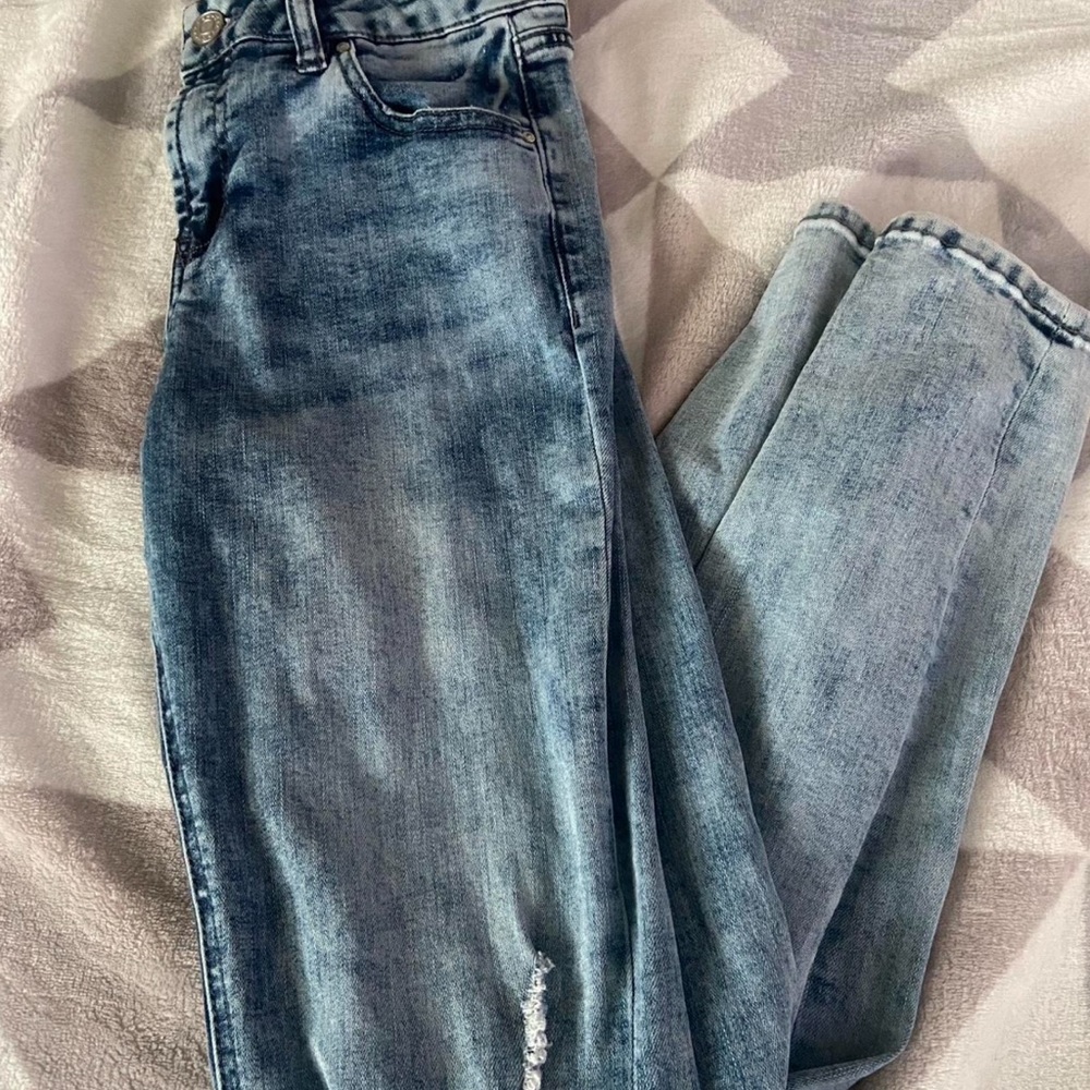 Refuge Light Blue Skinny Jeans